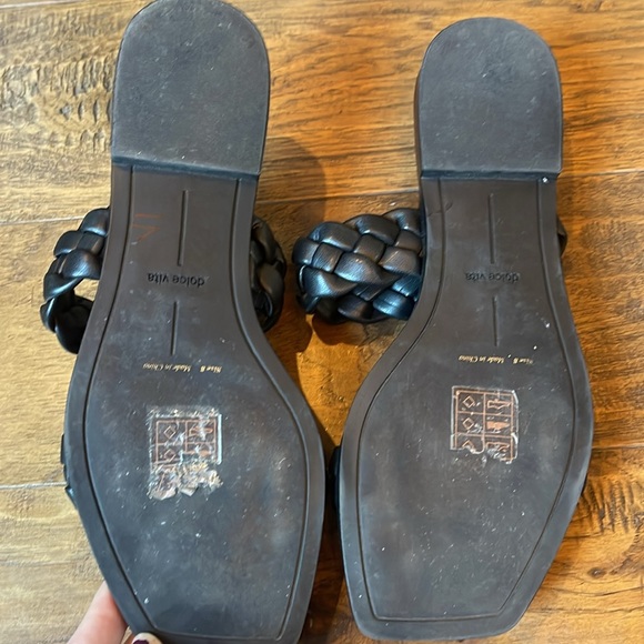 Dolce Vita INDY Flat Sandals - Picture 3 of 3